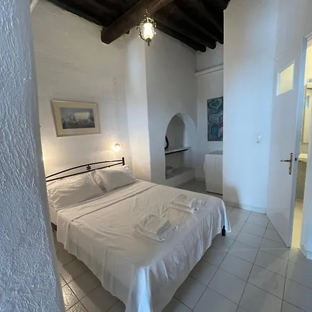 דירה Neoclassical Apartment, Chora Ándros