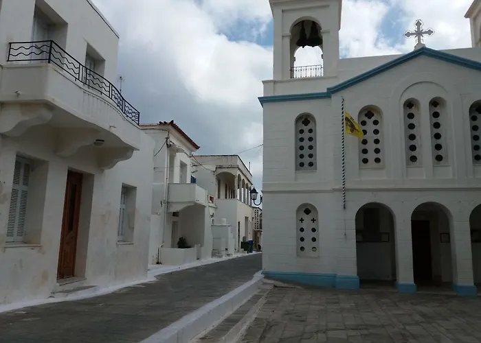 Neoclassical Apartment, Chora Appartamento
